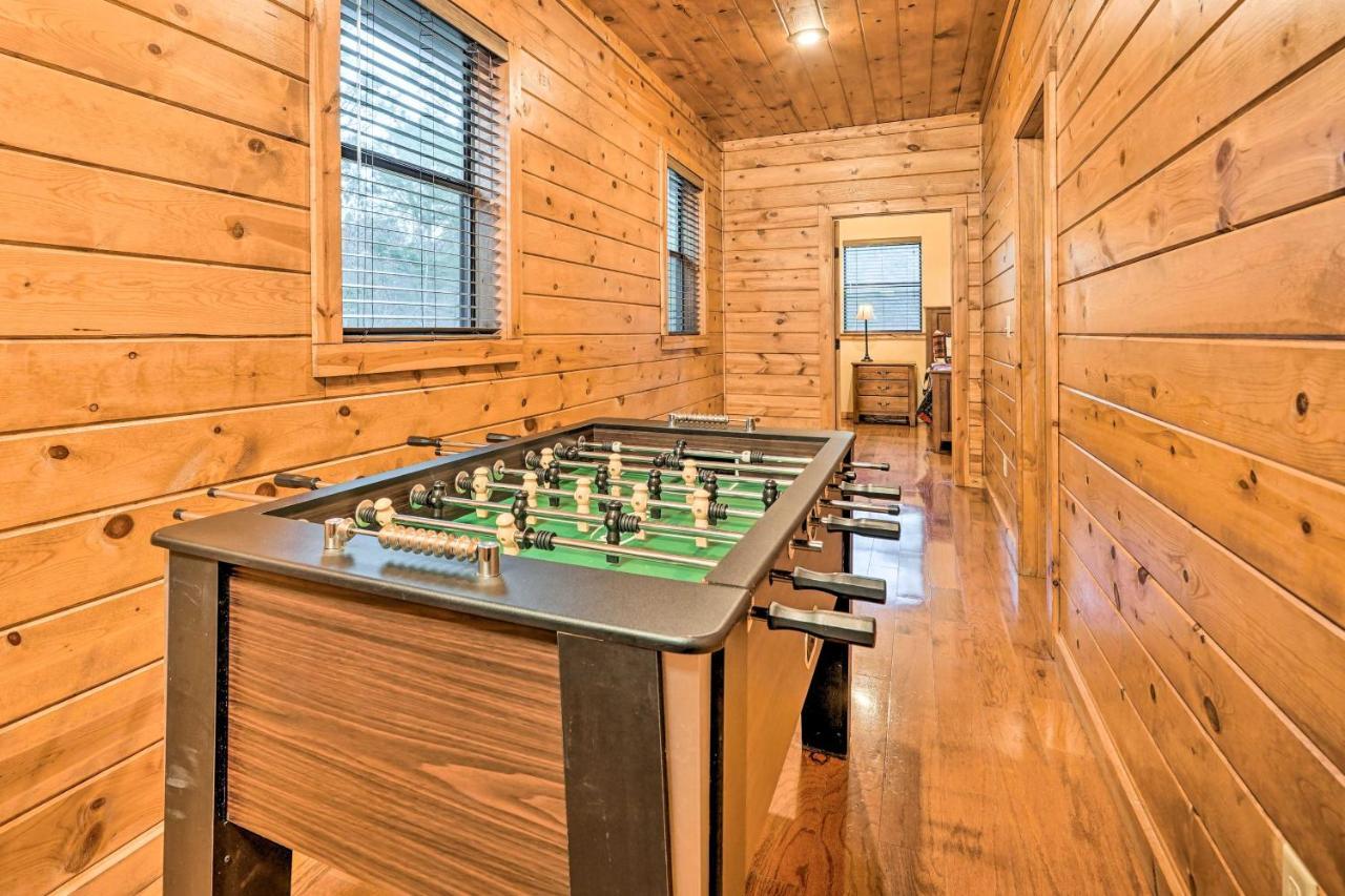 Broken Bow Cabin With Deck, Hot Tub And Fire Pit! Eksteriør billede